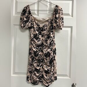 Shein Cream and Black Ruched Rose Dress - Size XL - NWT